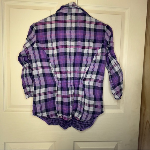 ‼️2/10‼️Quarter sleeve button plaids - Picture 4 of 4